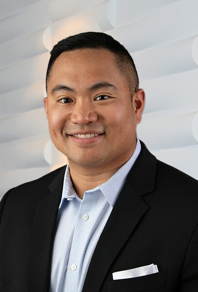 Dr. Peter Tan Jr headshot